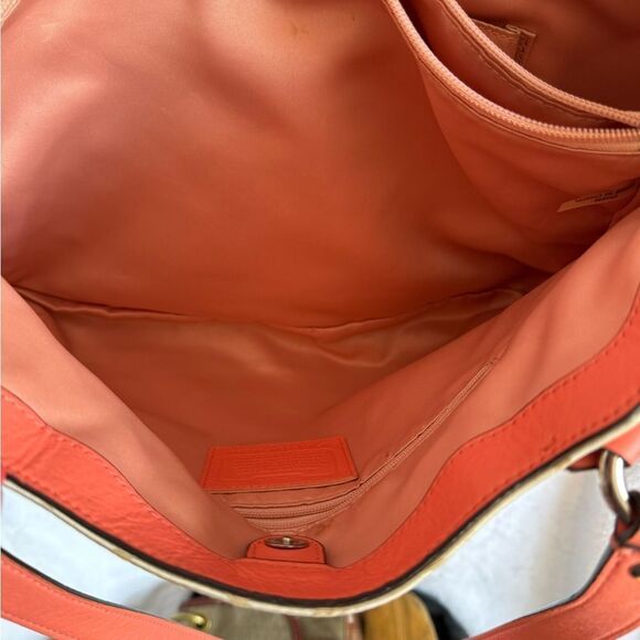 Coach Signature Belle Carryall - Picture 8 of 10